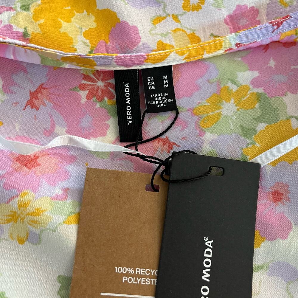 Vero Moda Pink Floral Wrap Mini Dress M NWT Pastel Ruffle Frill Summer Coquette - Picture 4 of 14